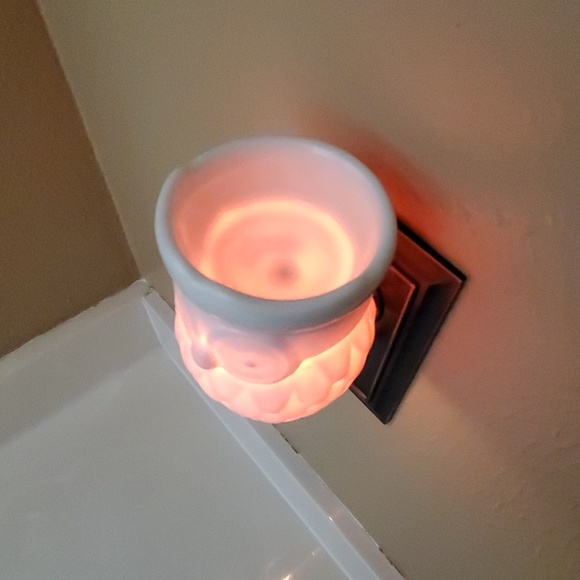Pluggable Candle Warmer "Owl" - Picture 7 of 8